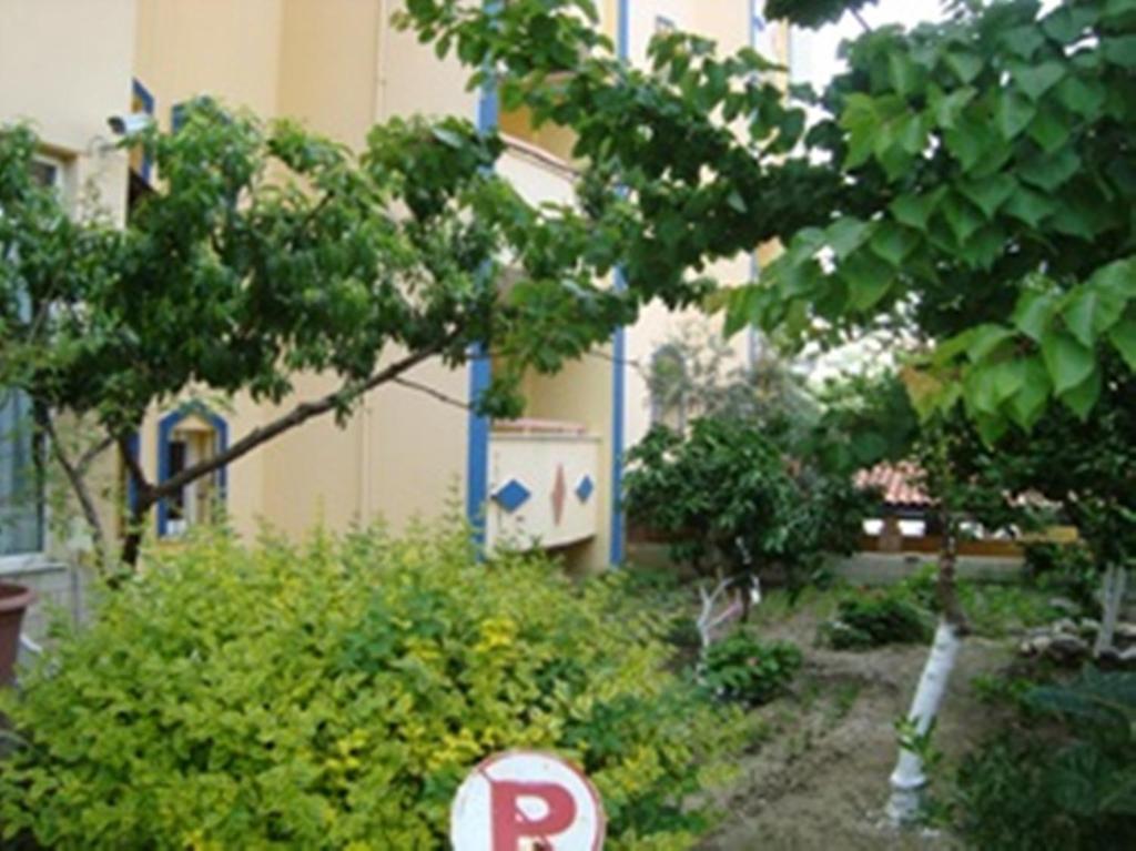 Golden Moon Apart Hotel Kusadası Exterior foto
